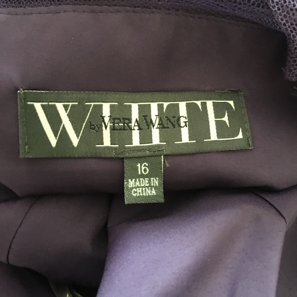 Vera Wang Bridesmaid dress. Worn once. - Picture 3 of 3